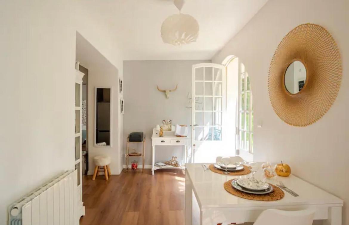 Escale Caux Cooning**** Charme Et Balneo Etretat Apartman Kültér fotó